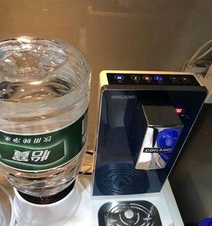 饮水机换水后腰疼（水质问题）